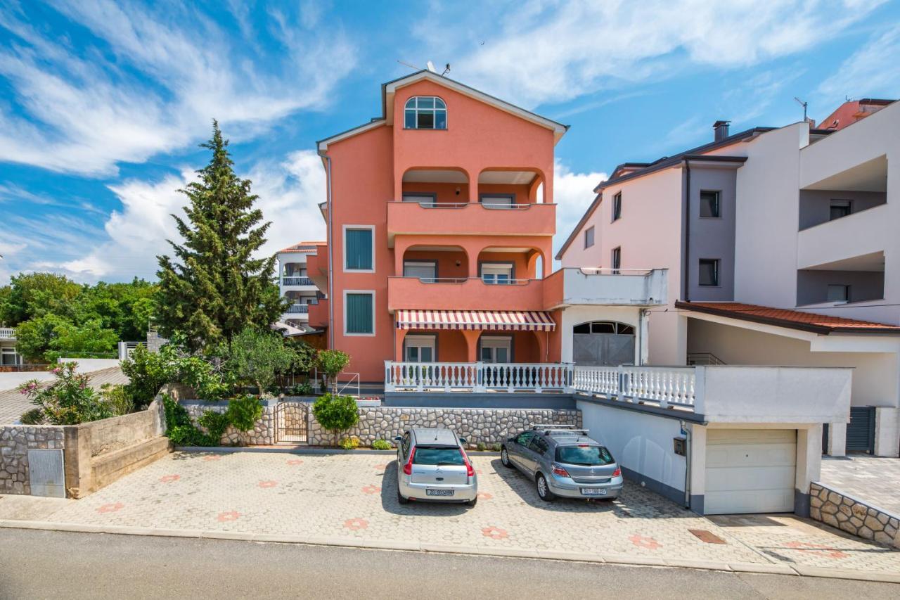 Apartments Mikanovic تْسْغيكفانِتْسا المظهر الخارجي الصورة
