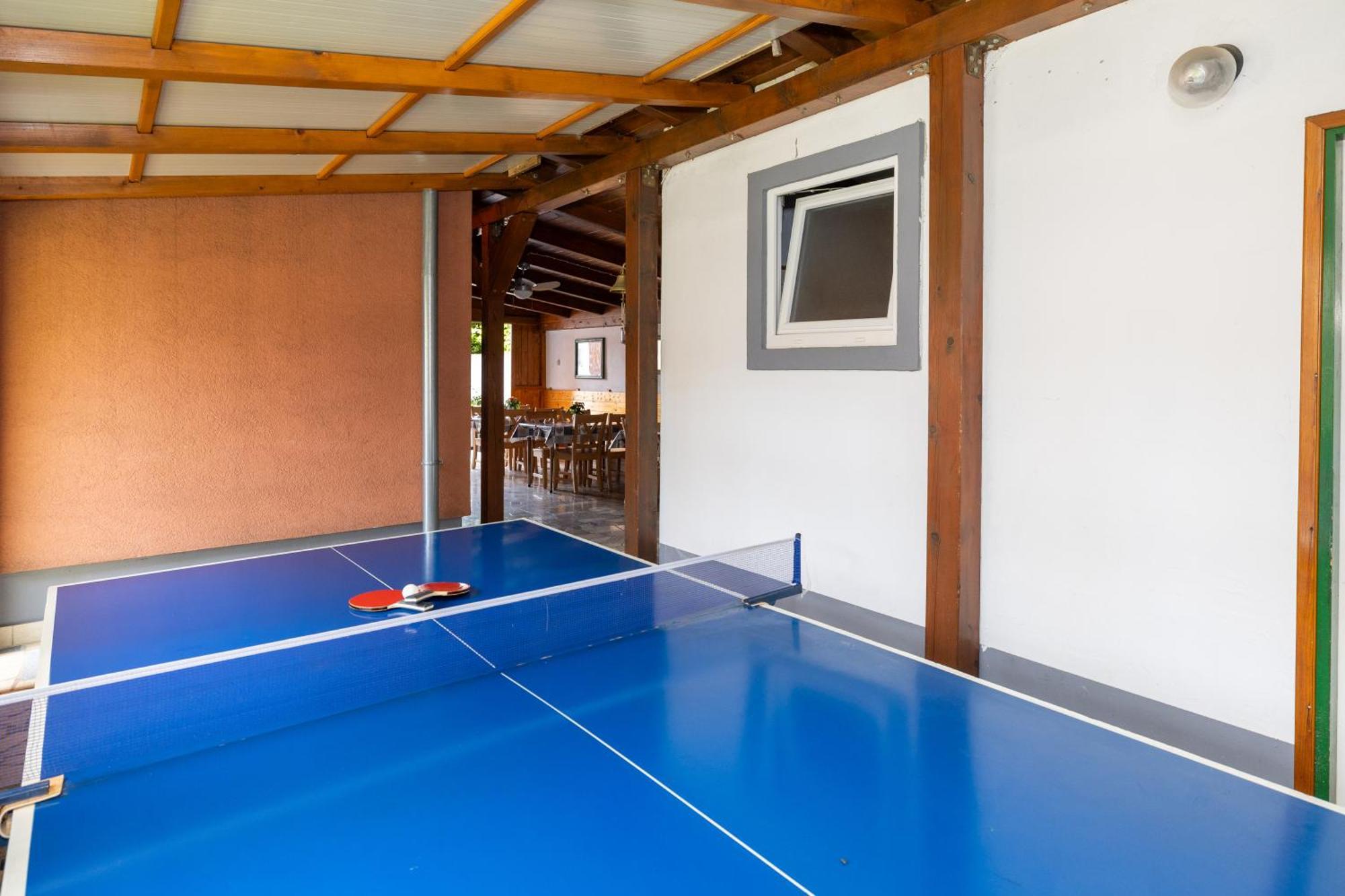 Apartments Mikanovic تْسْغيكفانِتْسا المظهر الخارجي الصورة