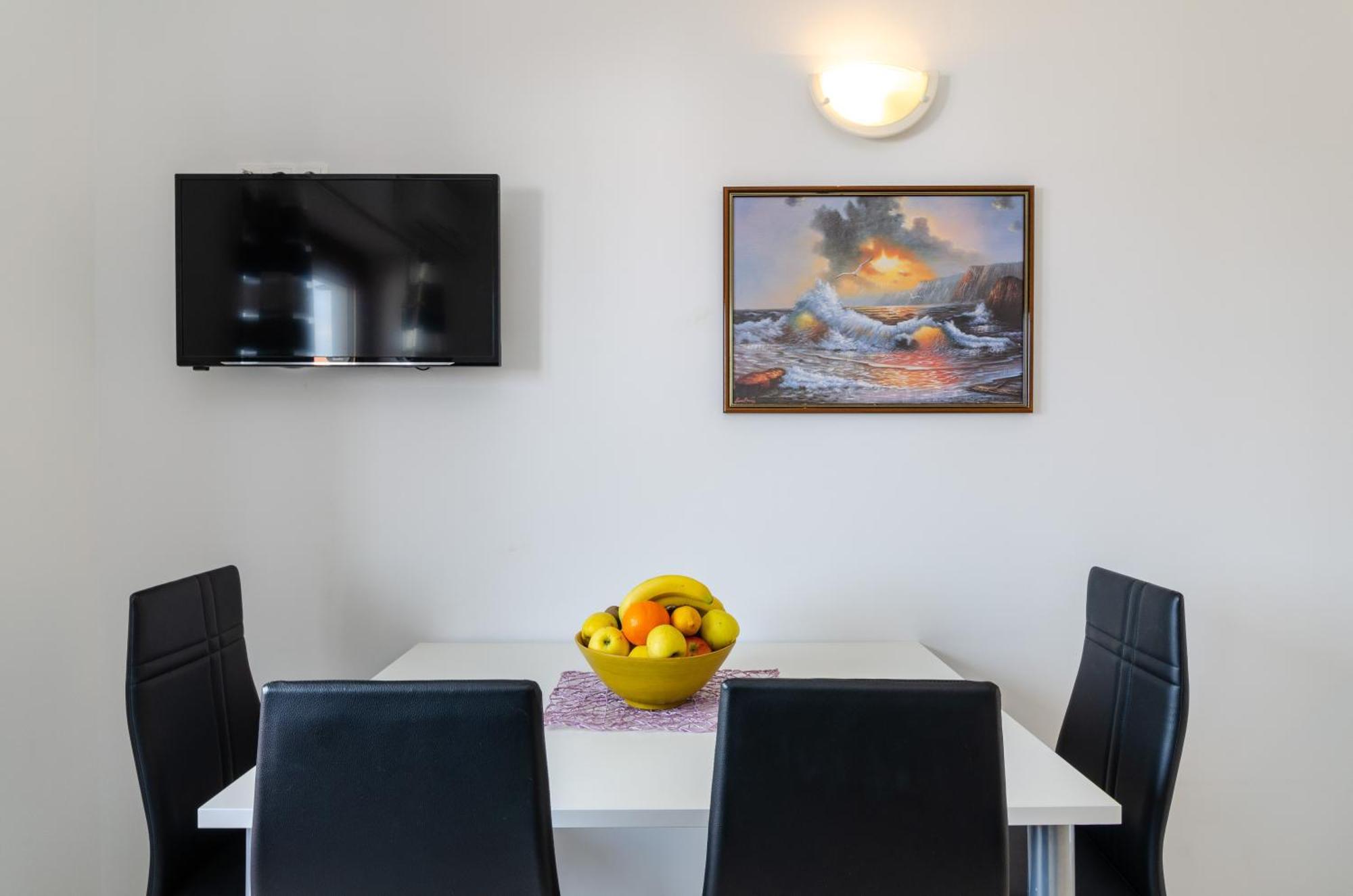 Apartments Mikanovic تْسْغيكفانِتْسا المظهر الخارجي الصورة